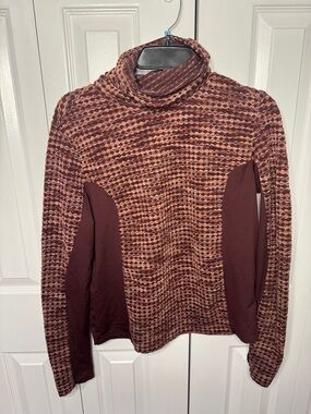 Nike Hyperwarm Women’s Maroon Patterned Cowl Neck Sweater Athleisure Size XL